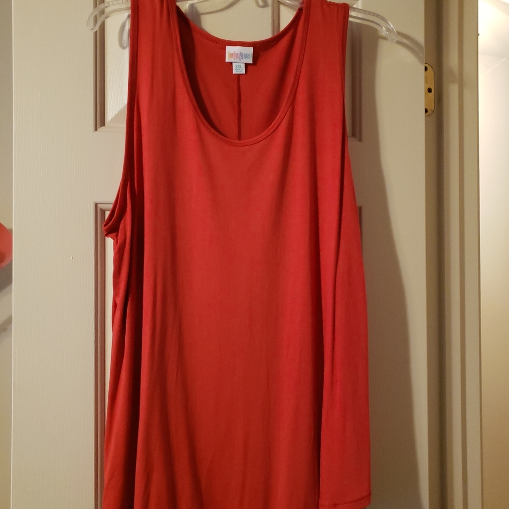 NWT Lularoe Red Tank Top Size 2XL
